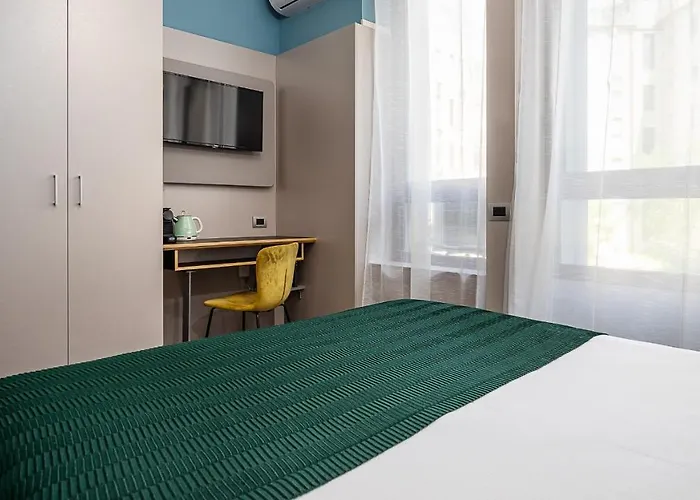 Italianway - Napo Torriani 22 D